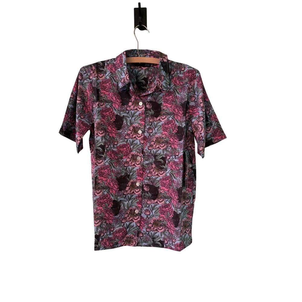 Evryday Jane Women's XS Shirt Blue Pink Cassie Floral Panther Camp NWT CQ5